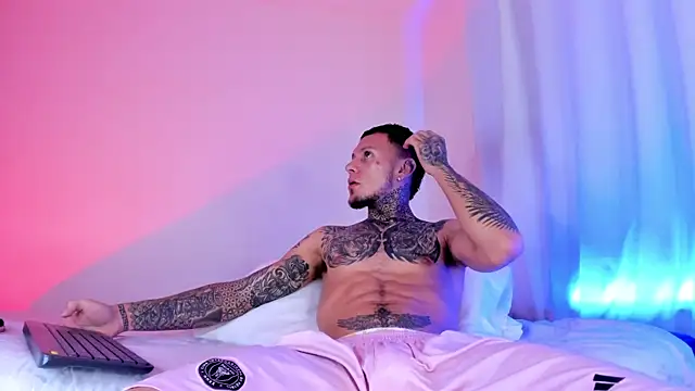 Snapshot of _Kevin_xxx chatting on 19, 3, 2025 Kevin xxx online show from 19, 3, 2025