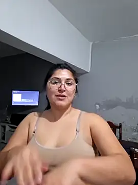 morena95  online show from 4, 6, 2026