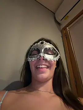 Snapshot of Candy_lyx chatting on 7, 7, 2026 Candy lyx online show from 7, 7, 2026