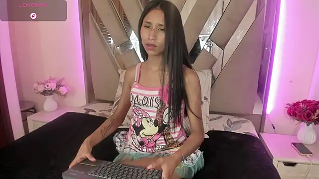 casey lorens online show from 2, 7, 2026