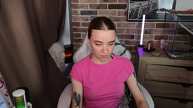 Snapshot of eva_swetty chatting on 6, 7, 2026 eva swetty online show from 6, 7, 2026