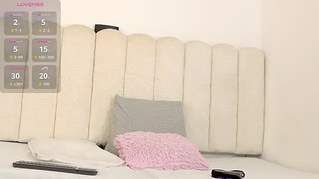 laura homme online show from 6, 6, 2026