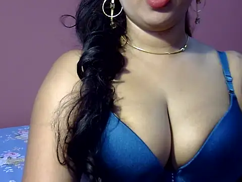 Snapshot of sexy_shala6 chatting on 29, 5, 2026 sexy shala6 online show from 29, 5, 2026