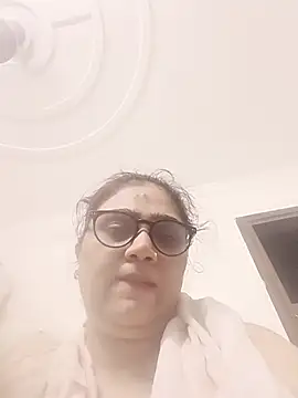 yourchahat27 online show from 10, 6, 2026