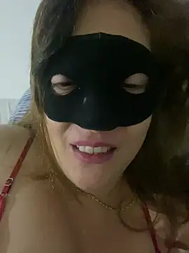 lulupiecitosamor online show from 26, 7, 2026