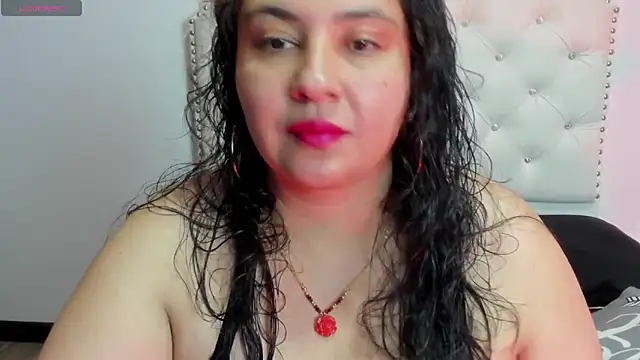JadeBellee online show from 27, 5, 2026