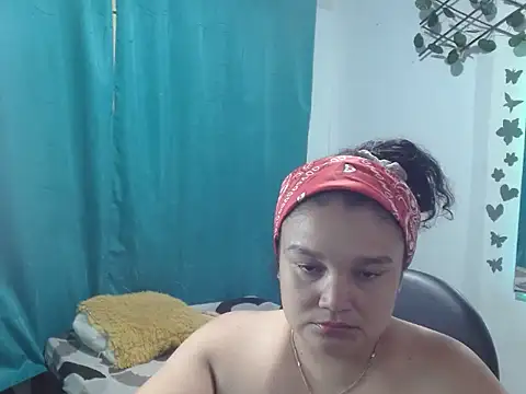 Snapshot of lucero_chuvy chatting on 21, 5, 2026 lucero chuvy online show from 21, 5, 2026