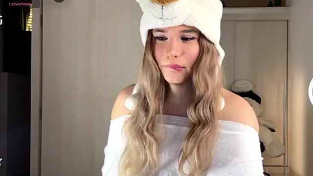 goldenangel 4u online show from 2, 7, 2026