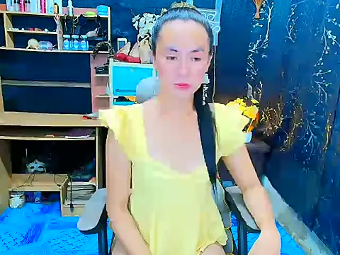 JillianWard17 online show from 16, 6, 2026