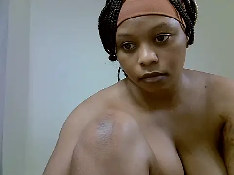 Snapshot of BIGASS_DIANAH chatting on 25, 6, 2026 BIGASS DIANAH online show from 25, 6, 2026