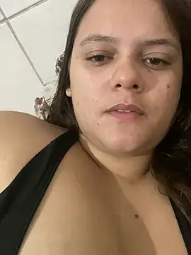 Laryssinha 69 online show from 11, 6, 2026