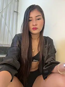 Snapshot of Aylin-fire chatting on 2, 6, 2026 Aylin-fire online show from 2, 6, 2026