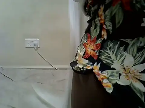 Snapshot of berrynova chatting on 23, 6, 2026 berrynova online show from 23, 6, 2026