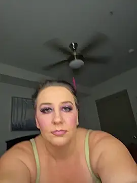 CreamVixen online show from 5, 6, 2026