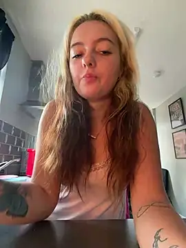 naughtygirl6989 online show from 11, 7, 2026