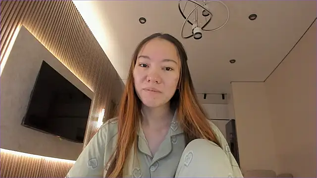 angel cakee online show from 28, 7, 2026