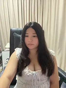 Luckysisi-s online show from 5, 6, 2026