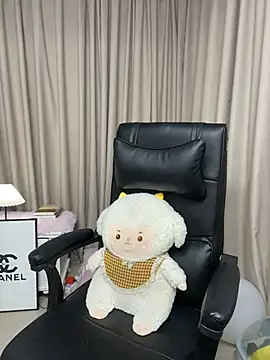 Luckysisi-s online show from 2, 7, 2026