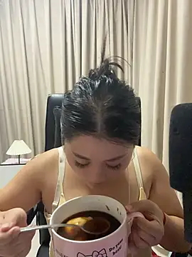 Luckysisi-s online show from 8, 7, 2026