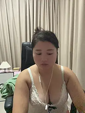 Luckysisi-s online show from 30, 7, 2026
