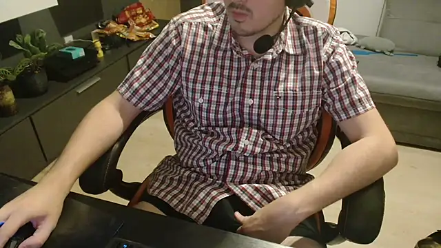 Snapshot of Pat_CumShow4Dad chatting on 2, 8, 2026 Pat CumShow4Dad online show from 2, 8, 2026