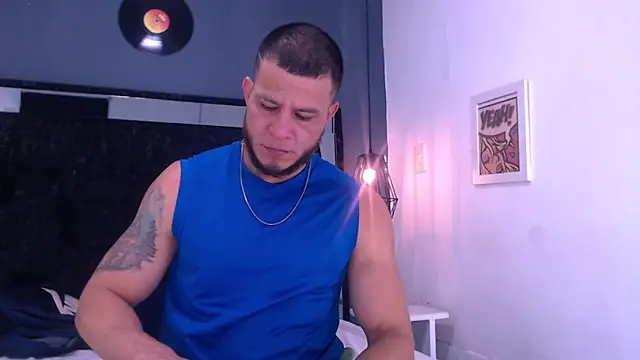 Snapshot of Maximiliano_Stronge chatting on 16, 6, 2026 Maximiliano Stronge online show from 16, 6, 2026