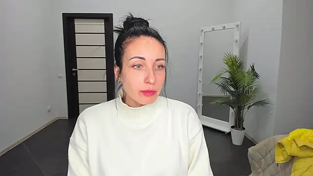 BouncySweety online show from 17, 3, 2025