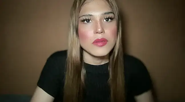 Nami Campbell online show from 6, 3, 2025