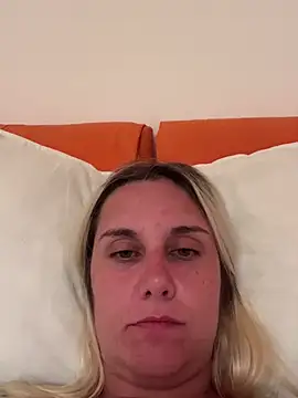 Sofia beee online show from 26, 5, 2026