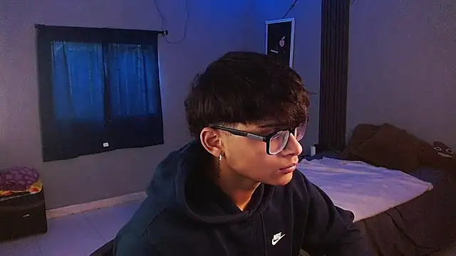 Snapshot of Mr_yisuzz chatting on 1, 7, 2026 Mr yisuzz online show from 1, 7, 2026