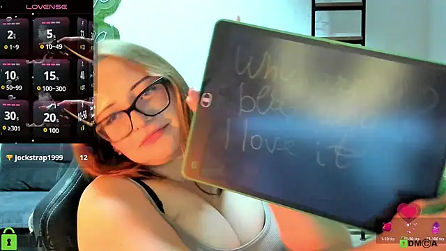 JuliNy x online show from 28, 7, 2026