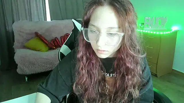 Snapshot of ModelGyrl chatting on 5, 6, 2026 ModelGyrl online show from 5, 6, 2026