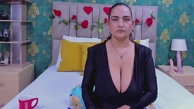 Snapshot of SamyPrincexx chatting on 25, 9, 2025 SamyPrincexx online show from 25, 9, 2025