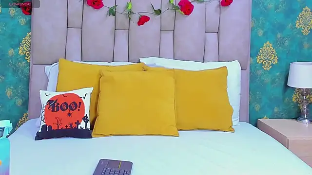 Snapshot of SamyPrincexx chatting on 11, 11, 2025 SamyPrincexx online show from 11, 11, 2025