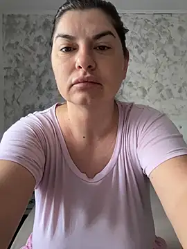 evaxxxcurvyxxx online show from 21, 7, 2026