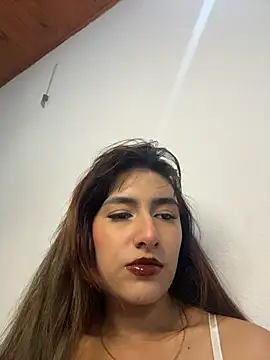 velariasoft  online show from 18, 6, 2026