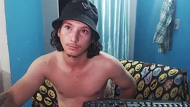 MrKingsaintx online show from 12, 7, 2026