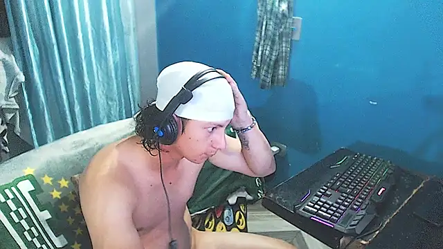 MrKingsaintx online show from 22, 7, 2026