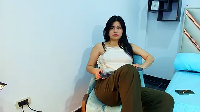 Snapshot of Kan_Rousse chatting on 29, 6, 2026 Kan Rousse online show from 29, 6, 2026