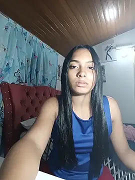 xcleila online show from 9, 6, 2026