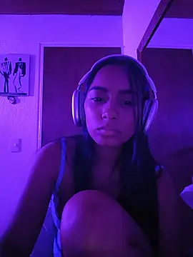 xcleila online show from 11, 6, 2026