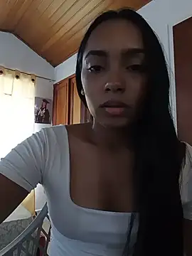 xcleila online show from 12, 6, 2026