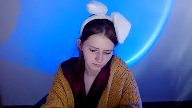 ViolaHot  online show from 2, 6, 2026
