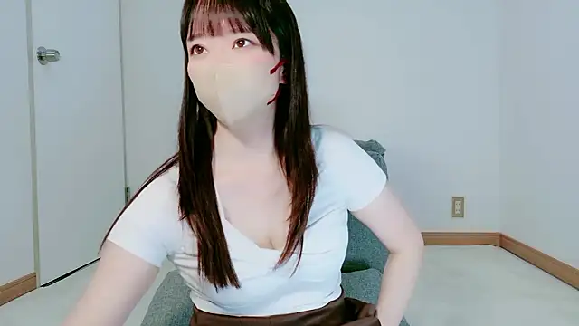 Hikari  o00 online show from 6, 6, 2026