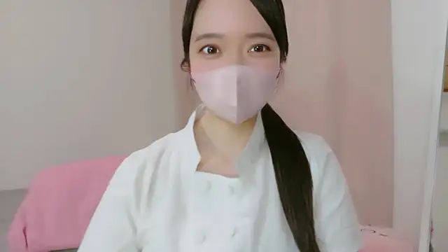 Snapshot of Hikari__o00 chatting on 3, 8, 2026 Hikari o00 online show from 3, 8, 2026