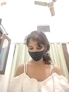 cutieNancy89 online show from 23, 7, 2026