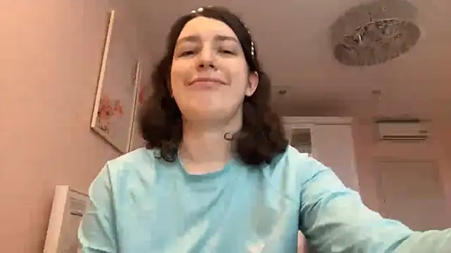 Snapshot of MilkySerenya chatting on 27, 5, 2026 MilkySerenya online show from 27, 5, 2026