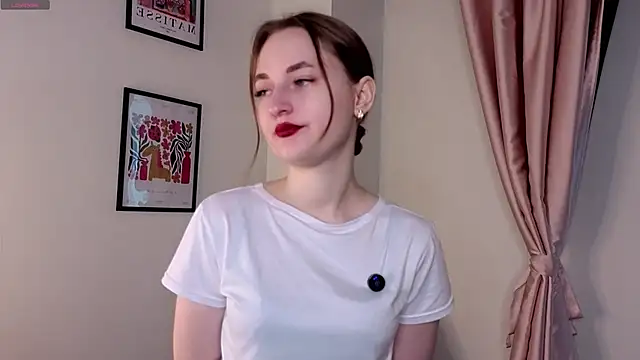 LeishaChamblee online show from 12, 6, 2026