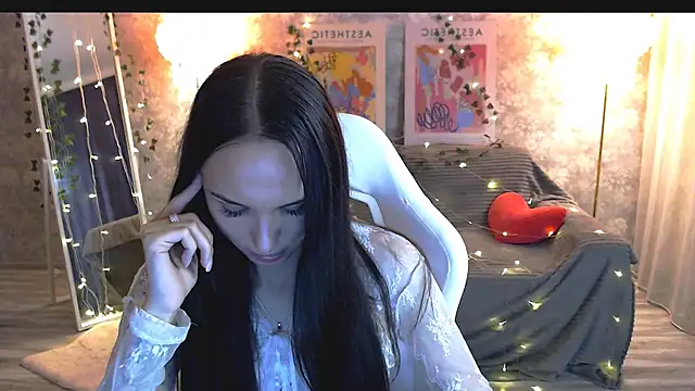 Snapshot of NicoleMerz chatting on 13, 6, 2026 NicoleMerz online show from 13, 6, 2026