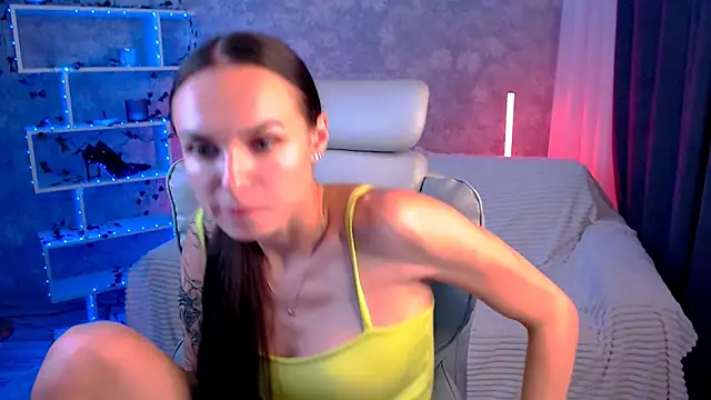 Snapshot of NicoleMerz chatting on 28, 7, 2026 NicoleMerz online show from 28, 7, 2026